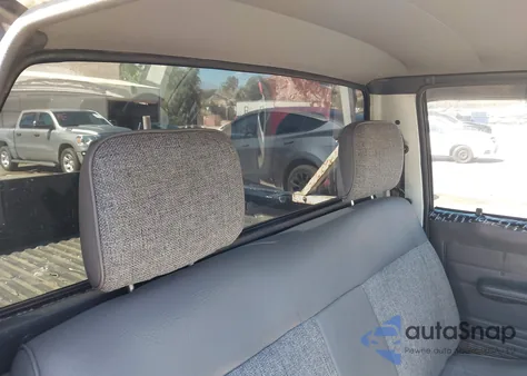 1991 Mazda B2600 Short Body из США, поврежденный, VIN JM2UF1148M0145862